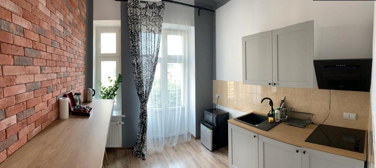 Apartament Rowna 12 Kielce Esterno foto