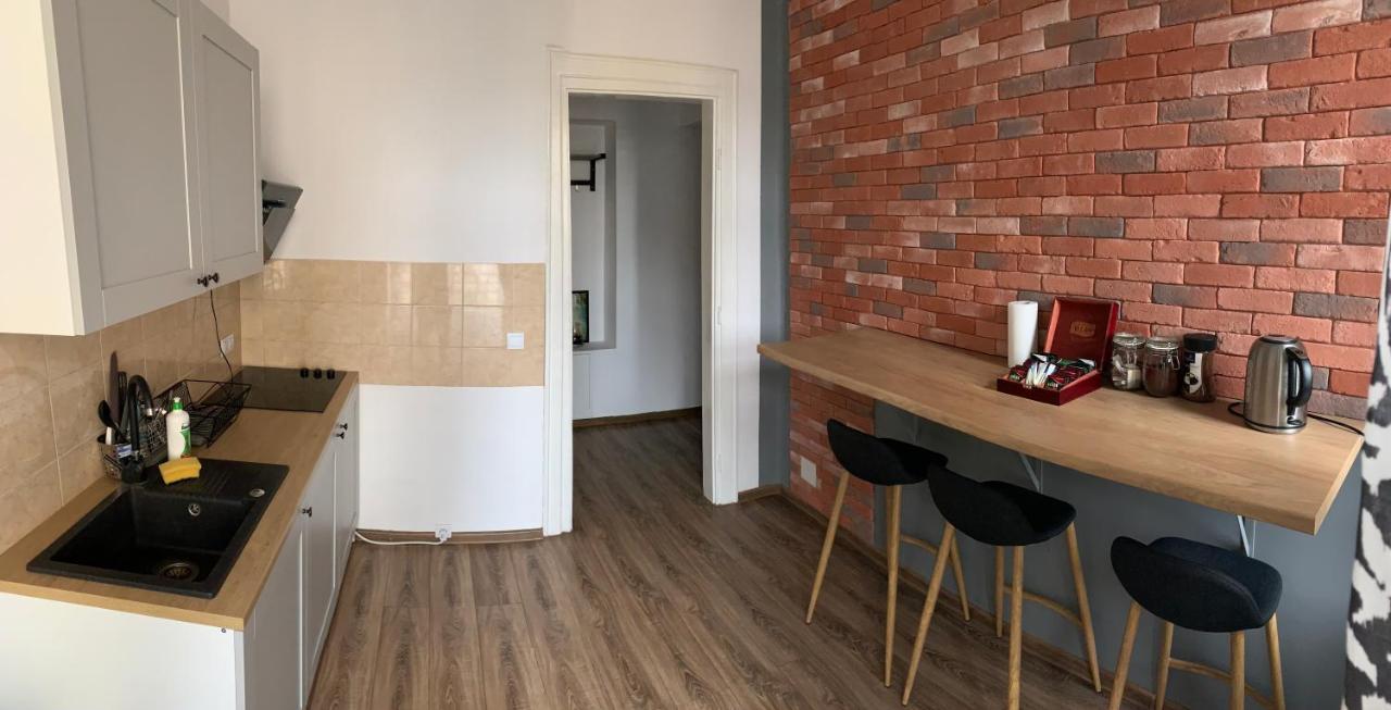Apartament Rowna 12 Kielce Esterno foto